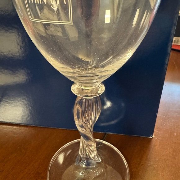 Mikasa Water-Beverage Glass - Picture 4 of 10